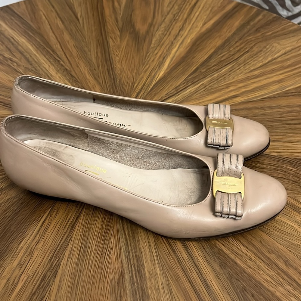 Vintage 10 Salvatore Ferragamo women’s size 9 1/2
